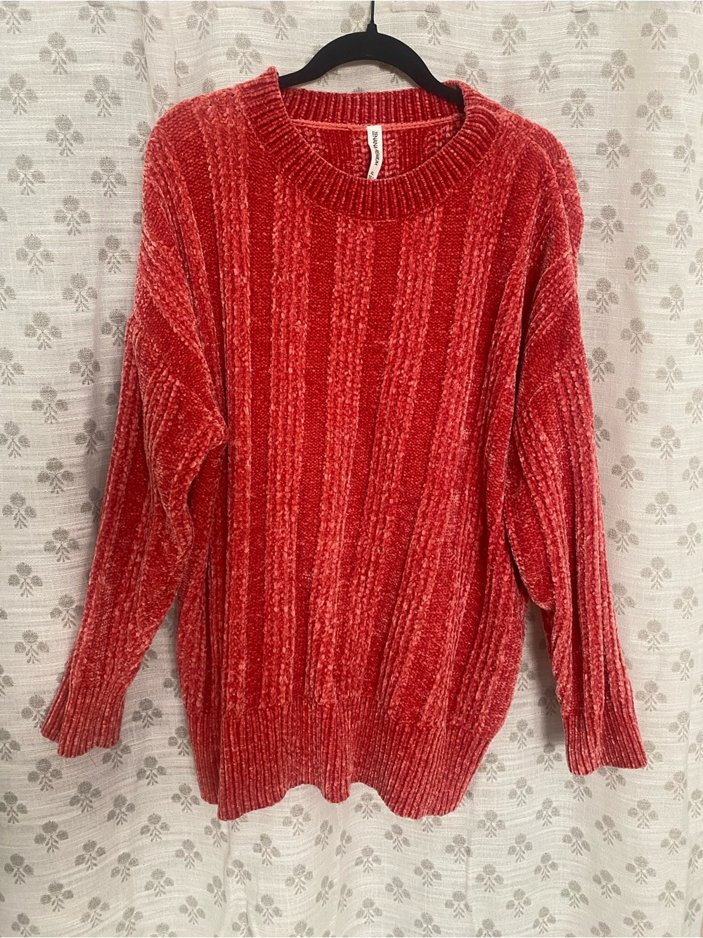 Zenana Outfitters Red Chenille Crew Neck Sweater